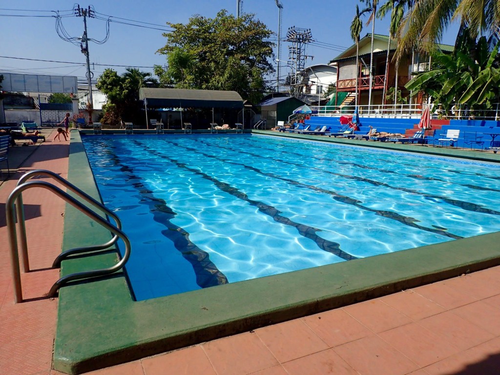piscine_vientiane